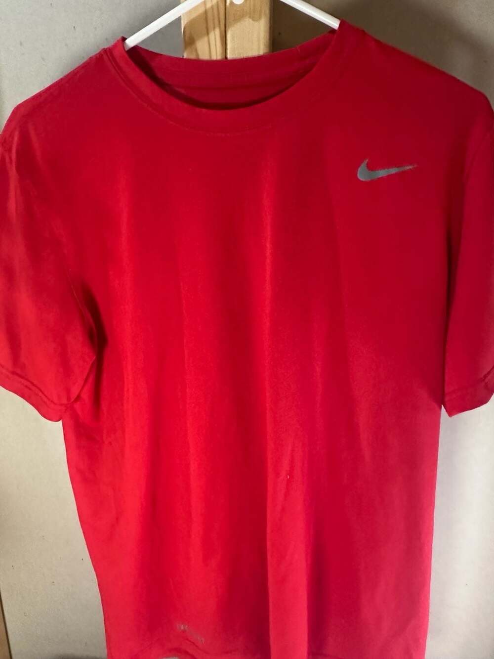 Nike The Nike Tee Dri-Fit Athletic Training T-Shirt